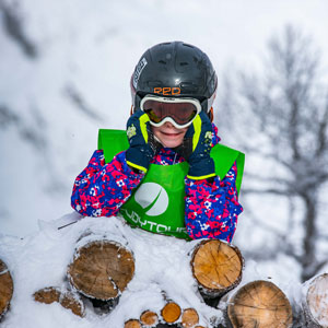 smallgroups-kids-morning-ski-snowboard-school-courmayeur